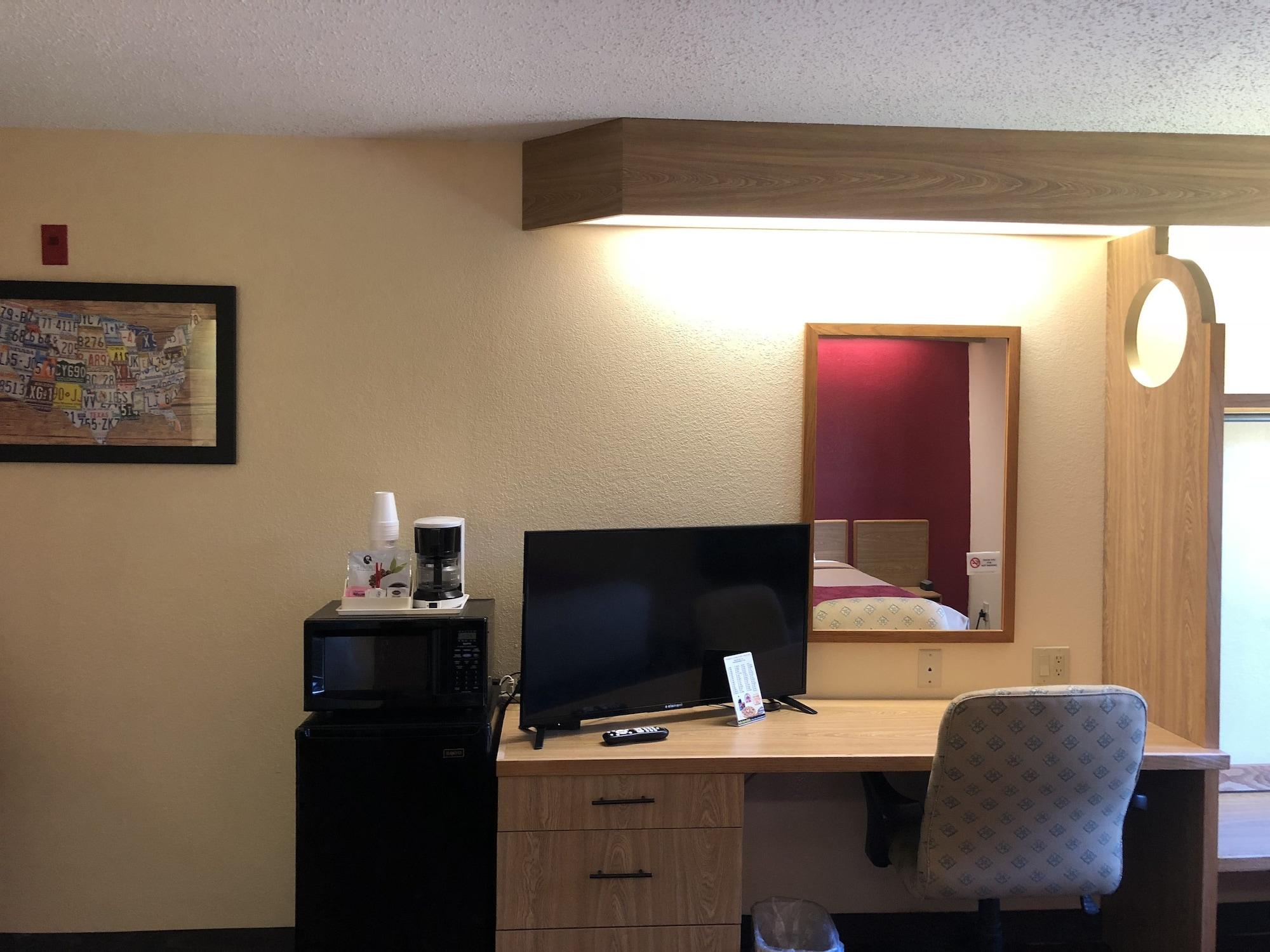 Econo Lodge London Extérieur photo