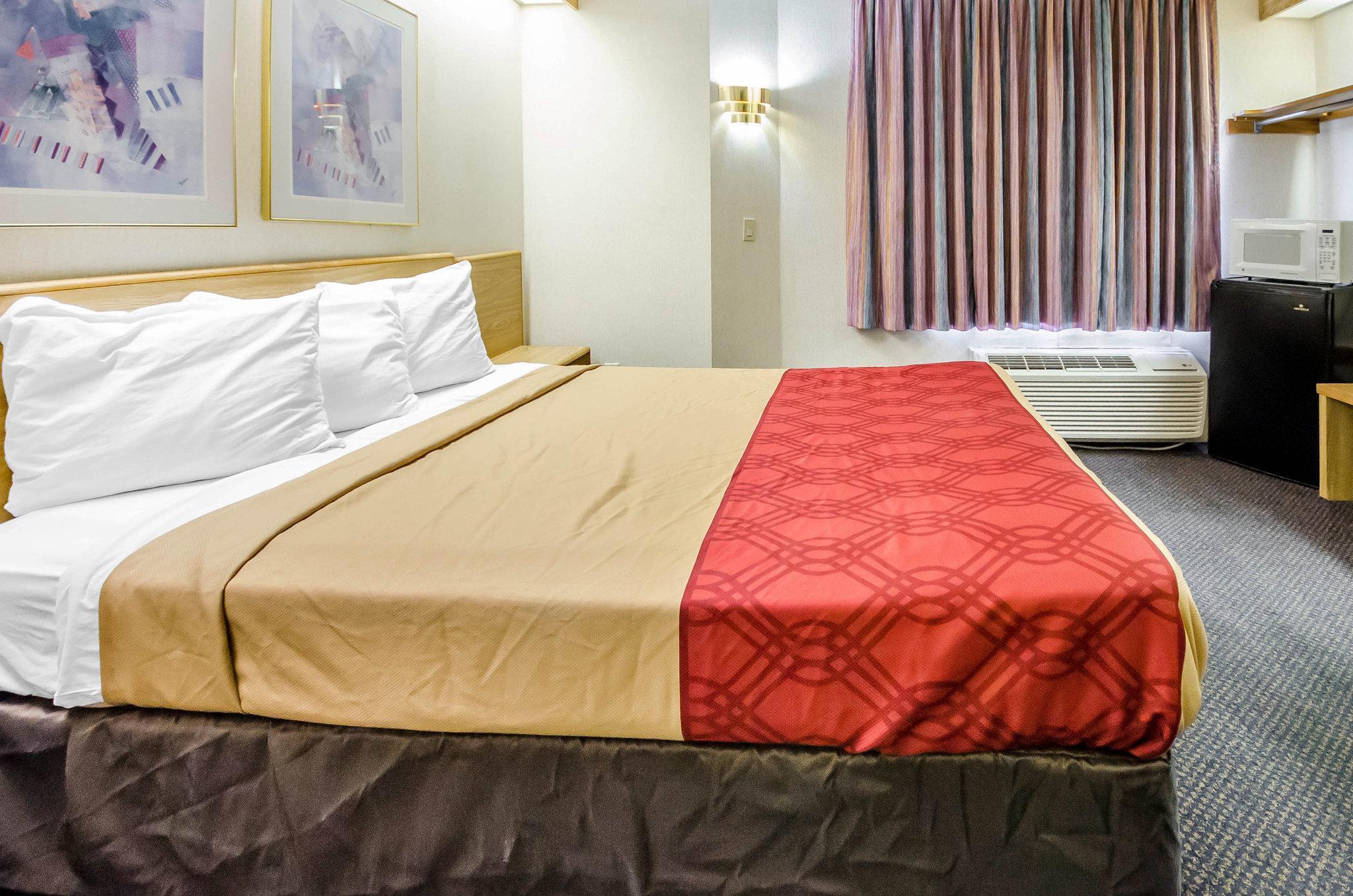 Econo Lodge London Extérieur photo